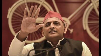 Akhilesh Yadav said doctors in a Ghaziabad hospital are attending to patients in candlelight for last five days and the government’s administration is sitting idle. (File Photo)