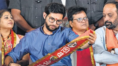 Mumbai, India - February 14, 2023: Shiv Sena (UBT) leader and MLA Aaditya Thackeray with party leaders Sushma Andhare, Vinod Ghosalkar and MLA Vilas Potnis, during a public meeting, at Maharashtra Nagar, Borivali (East), in Mumbai, India, on Tuesday, February 14, 2023. (Photo by Satish Bate/ Hindustan Times) (Satish Bate/HT PHOTO) Mumbai, India - February 14, 2023: Shiv Sena (UBT) leader and MLA Aaditya Thackeray with party leaders Sushma Andhare, Vinod Ghosalkar and MLA Vilas Potnis, during a public meeting, at Maharashtra Nagar, Borivali (East), in Mumbai, India, on Tuesday, February 14, 2023. (Photo by Satish Bate/ Hindustan Times) (Satish Bate/HT PHOTO)