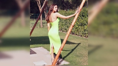 Vaani Kapoor treated her Instagram family with photos of herself in the outfit and wrote, "Dressed in solidarity with nature." (Instagram/@_vaanikapoor_) Vaani Kapoor treated her Instagram family with photos of herself in the outfit and wrote, "Dressed in solidarity with nature." (Instagram/@_vaanikapoor_)