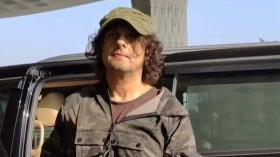 Sonu Nigam at Mumbai airport on Tuesday. (Viral Bhayani)