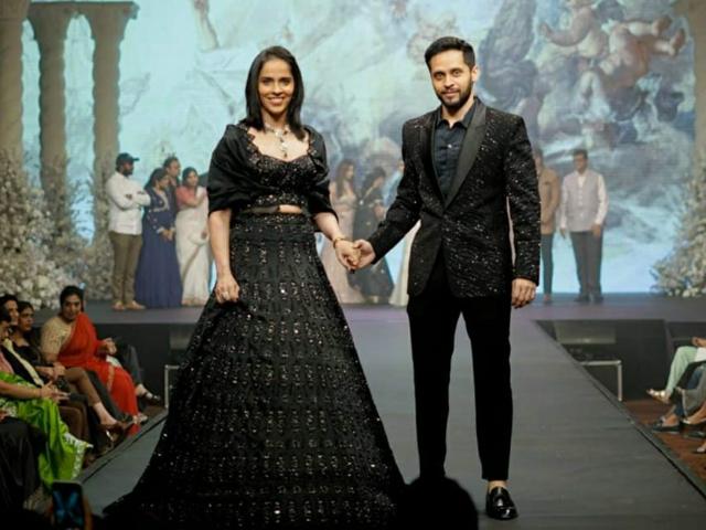 Saina Nehwal with husband, Parupalli Kashyap Saina Nehwal with husband, Parupalli Kashyap