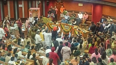 BJP raised slogans and demanded re-casting of votes using secret ballot. (HT) BJP raised slogans and demanded re-casting of votes using secret ballot. (HT)