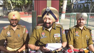 Ludhiana police busted a vehicle lifters’ gang busted that used to target cars parked outside gurdwaras. (HT File) Ludhiana police busted a vehicle lifters’ gang busted that used to target cars parked outside gurdwaras. (HT File)