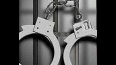 Police arrested two persons for extorting money from a Ludhiana resident while posing as gangsters. (HT Filt) Police arrested two persons for extorting money from a Ludhiana resident while posing as gangsters. (HT Filt)
