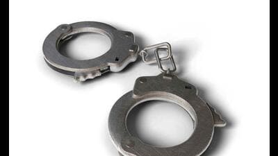 When the accused realised he would be overpowered by the police, he threatened to kill himself. (REPRESENTATIVE PIC) When the accused realised he would be overpowered by the police, he threatened to kill himself. (REPRESENTATIVE PIC)