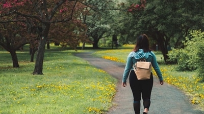 Walking 10,000 steps a day has several health and fitness benefits. Those who have a busy schedule may find it difficult to achieve this goal every day. However, one does not necessarily have to hit the treadmill or take time out of their busy routine to walk 10,000 steps a day. Here are six easy steps to help you walk 10,000 steps a day. (Unsplash) Walking 10,000 steps a day has several health and fitness benefits. Those who have a busy schedule may find it difficult to achieve this goal every day. However, one does not necessarily have to hit the treadmill or take time out of their busy routine to walk 10,000 steps a day. Here are six easy steps to help you walk 10,000 steps a day. (Unsplash)