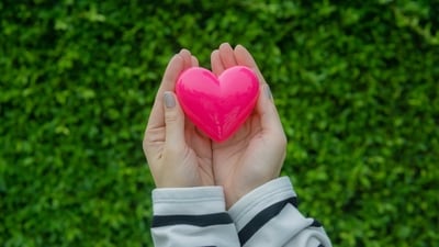 Reducing the risk of a heart attack involves making lifestyle changes that promote heart health. Here are some tips to help you minimize your risk of a heart attack: (Pexels) Reducing the risk of a heart attack involves making lifestyle changes that promote heart health. Here are some tips to help you minimize your risk of a heart attack: (Pexels)