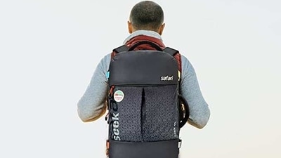 Safari bags promise great quality and are durable as well. Safari bags promise great quality and are durable as well.