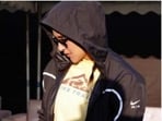 Neha Dhupia is an absolute fashionista. The actor keeps slaying fashion goals on a regular basis with snippets from her fashion diaries on her Instagram profile on a regular basis. Be it slaying a casual look, or a boss babe look in pantsuit or showing us how to get dressed for a run in the morning, Neha’s fashion diaries are minimal, chic and comfortable.