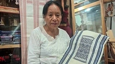 On January 25, the weaver (linen loom) from Nagaland, Neihunuo Sorhie was awarded the prestigious Padma Shri, the fourth-highest civilian award for her contribution to the field of arts. (file photo) On January 25, the weaver (linen loom) from Nagaland, Neihunuo Sorhie was awarded the prestigious Padma Shri, the fourth-highest civilian award for her contribution to the field of arts. (file photo)