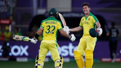 Australia's Mitchell Marsh and Glenn Maxwell celebrate (REUTERS)