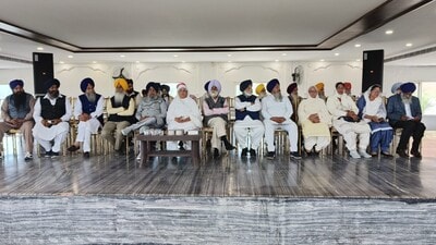 Leaders expelled from the Shiromani Akali Dal (SAD) over “anti-party” activities have launched yet another tirade against the party and its president Sukhbir Singh Badal. (HT Photo)