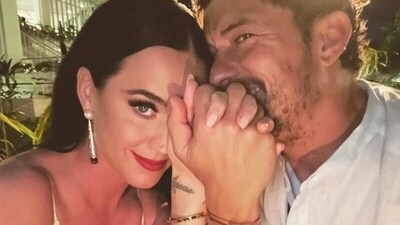 Katy Perry with Orlando Bloom. Katy Perry with Orlando Bloom.