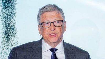 Bill Gates speaks at the Oslo Energy Forum, which is held at Oslo City Hall, Norway February 14. (REUTERS/ File Photo)