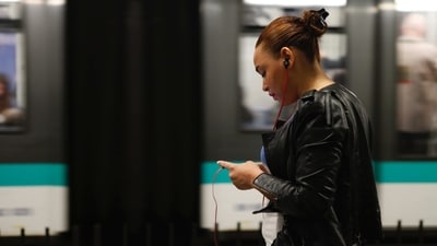Earphones vs headphones: Experts reveal which is better and whether using them all day impact ear health (Photo by Eran Menashri on Unsplash) Earphones vs headphones: Experts reveal which is better and whether using them all day impact ear health (Photo by Eran Menashri on Unsplash)