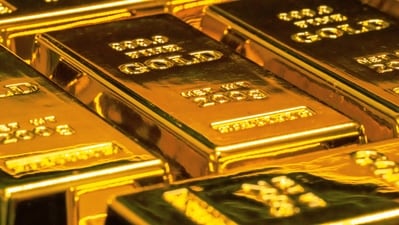 Gold and silver price in India (Photo by Jingming Pan on Unsplash)