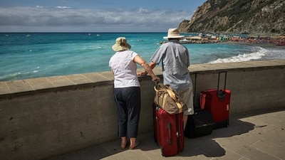 Travelling can be considered a form of therapy, as it helps seniors build self-assurance by confronting and overcoming their fears. (Unsplash) Travelling can be considered a form of therapy, as it helps seniors build self-assurance by confronting and overcoming their fears. (Unsplash)