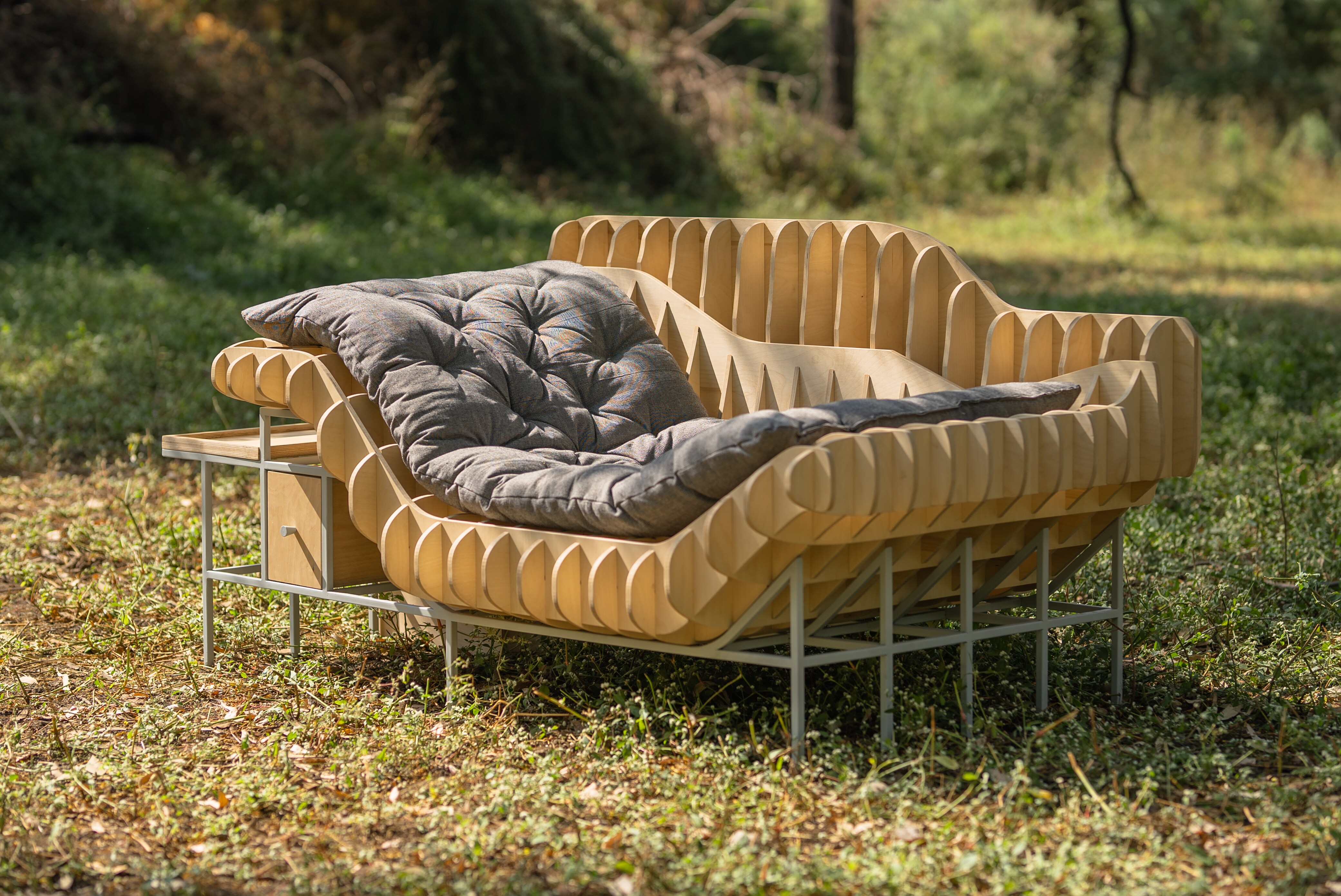 Contemporary furniture such as this one by Design Ni Dukan are aplenty at the fair. Contemporary furniture such as this one by Design Ni Dukan are aplenty at the fair.
