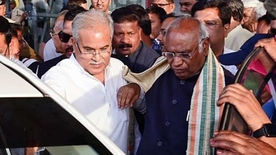 Congress president Mallikarjun Kharge with Chhattisgarh chief minister Bhupesh Baghel during his visit to the state. (ANI Photo)