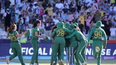 South Africa players celebrate reaching the final (REUTERS)