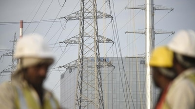 The BESCOM schedules more maintenance and repair projects on weekends as the grid's load is significantly lighter. (HT Archive) The BESCOM schedules more maintenance and repair projects on weekends as the grid's load is significantly lighter. (HT Archive)