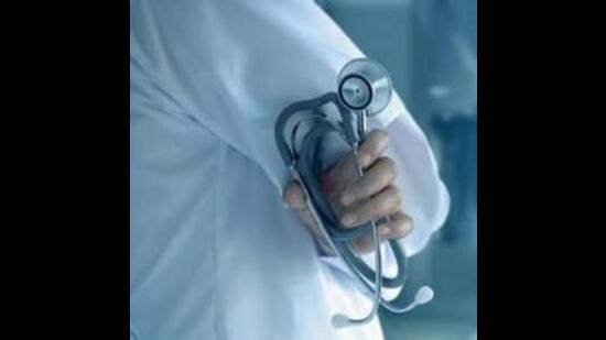 The government has already started the process to hire manpower on a contractual basis to run this programme and the department of medical education and research has selected five cities. (Representational Photo (Getty Images/iStockphoto) )