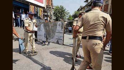According to the notification, this traffic diversion will be in effect from 7 pm to 9.30 pm on February 26. (RAHUL RAUT/ HT PHOTO)