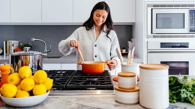 Cooking is a wonderful activity that allows us to explore new flavors and create delicious meals. However, it can also be time-consuming and overwhelming, especially if you're trying to balance a busy schedule. Luckily, there are several kitchen hacks that can help you save time and cook like a pro. From planning ahead to using a slow cooker or a food processor, these tips and tricks can make cooking easier, more efficient, and more enjoyable. (Unsplash) Cooking is a wonderful activity that allows us to explore new flavors and create delicious meals. However, it can also be time-consuming and overwhelming, especially if you're trying to balance a busy schedule. Luckily, there are several kitchen hacks that can help you save time and cook like a pro. From planning ahead to using a slow cooker or a food processor, these tips and tricks can make cooking easier, more efficient, and more enjoyable. (Unsplash)