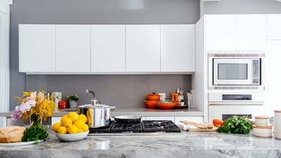 Keep your kitchen organized: A well-organized kitchen can save you time when cooking. Keep your cooking utensils, spices, and other ingredients within easy reach so you can quickly grab what you need. (Unsplash) Keep your kitchen organized: A well-organized kitchen can save you time when cooking. Keep your cooking utensils, spices, and other ingredients within easy reach so you can quickly grab what you need. (Unsplash)