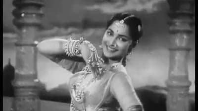 Waheeda Rahman was known for her great dancing skills.