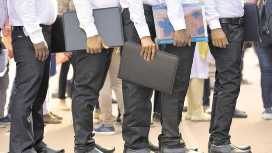 The National Sample Survey Office (NSSO) released the Periodic Labour Force Survey (PLFS) report on Friday. (Sanchit Khanna/HT Photo)