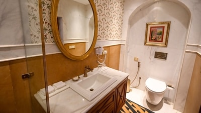A view of a washroom in Golden Haveli at Chandni Chowk. (Sanchit Khanna/ HT Photo) A view of a washroom in Golden Haveli at Chandni Chowk. (Sanchit Khanna/ HT Photo)