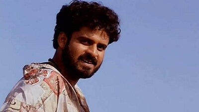 Manoj Bajpayee won the National Award for Best Supporting Actor for his performance. Manoj Bajpayee won the National Award for Best Supporting Actor for his performance.