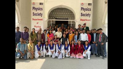 National Science Day: Lucknow University opens its museums, labs for outside students till Feb 28 (HT photo)