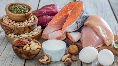 Protein is one of the most important nutrients our bodies need to function properly. It's crucial for maintaining healthy muscles, bones, skin, and hair, as well as supporting our immune system. (Unsplash)