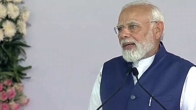 Person wearing ‘hawai chappal’ is able to take ‘hawai jahaz’ today: PM Modi Person wearing ‘hawai chappal’ is able to take ‘hawai jahaz’ today: PM Modi