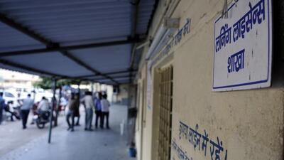 RTO office in sector 33 in Noida. (HT Archive) RTO office in sector 33 in Noida. (HT Archive)