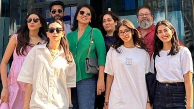 Karisma Kapoor, Neetu Kapoor, Armaan Jain, and Navya Nanda among others pose for pictures.
