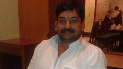 Shinde faction deputy divisional dies after attack by unknown persons