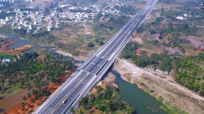 The expressway will reduce travel time between Bengaluru and Mysuru from 3.5 hours to around 1.5 hours. (Droneman) The expressway will reduce travel time between Bengaluru and Mysuru from 3.5 hours to around 1.5 hours. (Droneman)