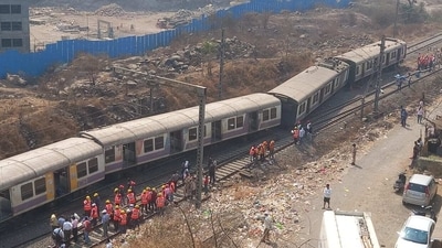 According to railway officials, relief trains have left for the site for restoration. (Bachchan Kumar/ HT) According to railway officials, relief trains have left for the site for restoration. (Bachchan Kumar/ HT)