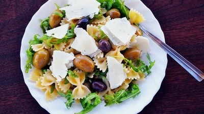 4. Mediterranean Diet: The Mediterranean diet is one of the healthiest diets out there. This diet focuses on eating a variety of fruits, vegetables, whole grains, nuts, and healthy fats. This type of diet can help you lose weight and reduce your risk of chronic diseases. (Pixabay) 4. Mediterranean Diet: The Mediterranean diet is one of the healthiest diets out there. This diet focuses on eating a variety of fruits, vegetables, whole grains, nuts, and healthy fats. This type of diet can help you lose weight and reduce your risk of chronic diseases. (Pixabay)