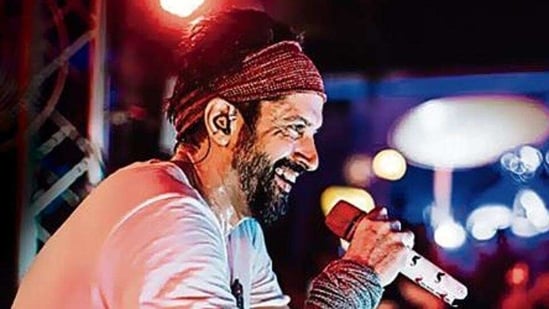 Farhan Akhtar would not perform in Australia.