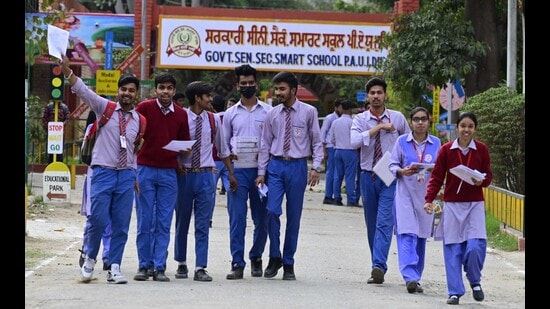Issuing issues guidelines to teachers on exam duty, Ludhiana eduction officer said leave applications of teachers on duty without any medical emergency should not be approved. (Gurpreet Singh/HT Photo)
