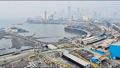 Mumbai, India - February 01, 2023: Construction work of Coastal Road Project underway, at Haji Ali, Worli, in Mumbai, India, on Wednesday, February 01, 2023. (Photo by Bhushan Koyande/HT Photo) (HT PHOTO) Mumbai, India - February 01, 2023: Construction work of Coastal Road Project underway, at Haji Ali, Worli, in Mumbai, India, on Wednesday, February 01, 2023. (Photo by Bhushan Koyande/HT Photo) (HT PHOTO)