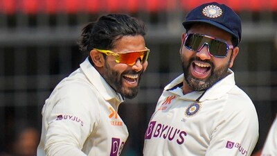 Indian bowler Ravindra Jadeja celebrates with teammate Rohit Sharma the wicket of Australian batter Travis Head (PTI) Indian bowler Ravindra Jadeja celebrates with teammate Rohit Sharma the wicket of Australian batter Travis Head (PTI)