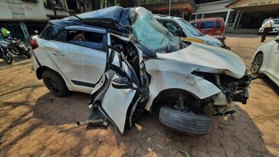 Thane, India - March 01, 2023: Mangled remains of a car due to an accident in which one person was killed and another seriously injured after the driver lost control and hit a pillar early morning, at Manpada, on Ghodbunder Road, in Thane, India, on Wednesday, March 01, 2023. (Praful Gangurde/HT Photo) (HT PHOTO)