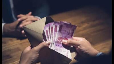 The Punjab Vigilance Bureau (VB) nabbed sub-inspector (SI), identified as Rachpal Singh, earlier posted as SHO, and a head constable Sukhjit Singh, of sadar police station, Phagwara, for accepting a bribe of  ₹50,000.