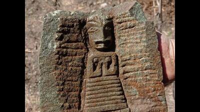 The stone sculptures, carvings and two water storage systems with eight to ten drains made out of hard rock were found around 10 feet below the ground. (HT Photo)
