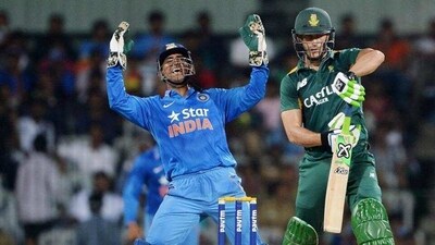 File photo of MS Dhoni and Faf du Plessis (AFP) File photo of MS Dhoni and Faf du Plessis (AFP)